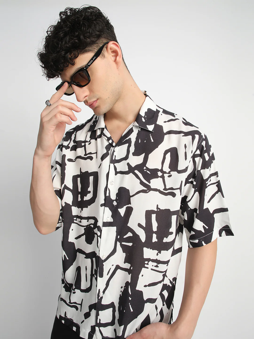 Abstract White Printed Shirt For Men. - Image 4