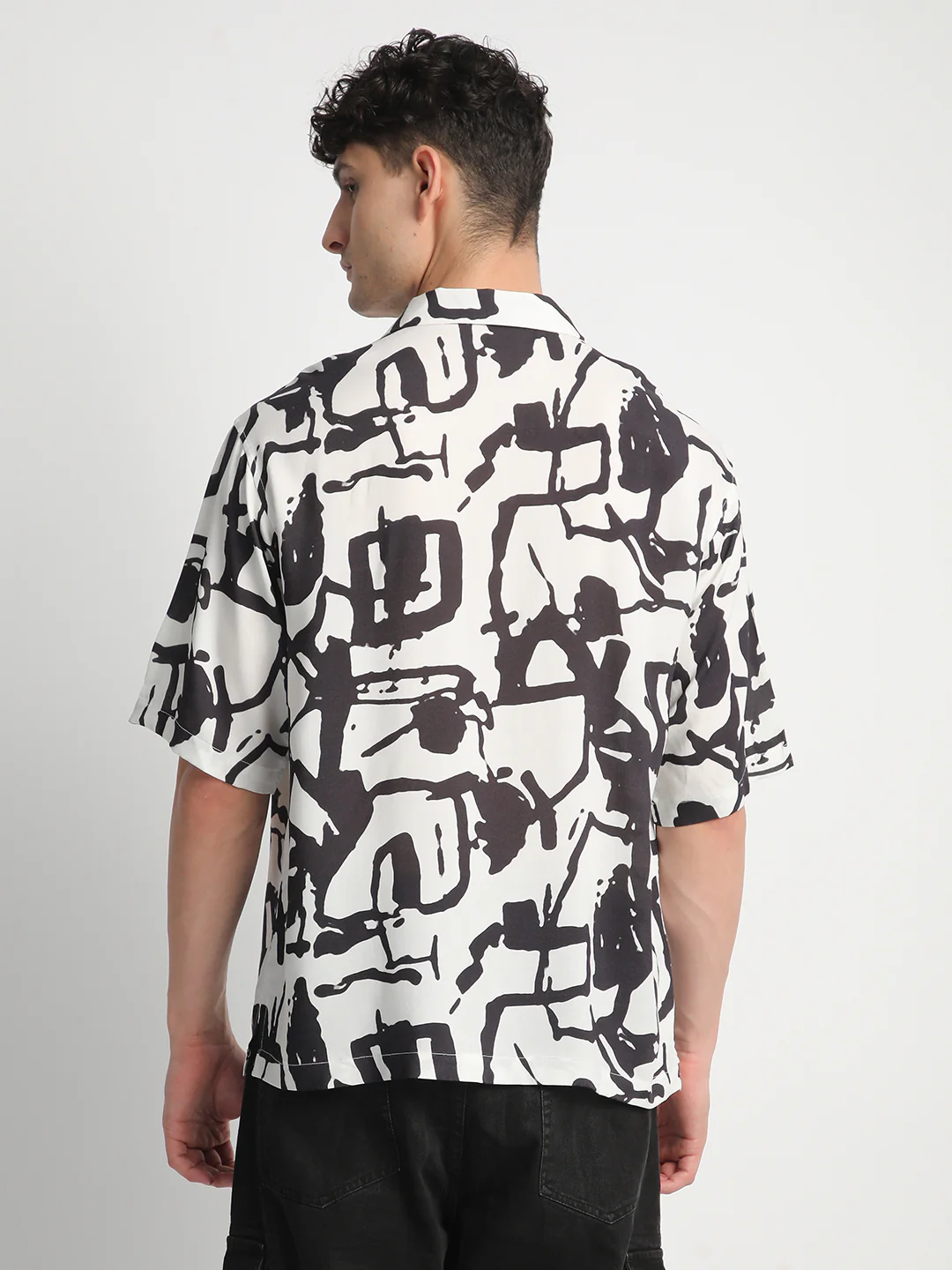 Abstract White Printed Shirt For Men. - Image 5