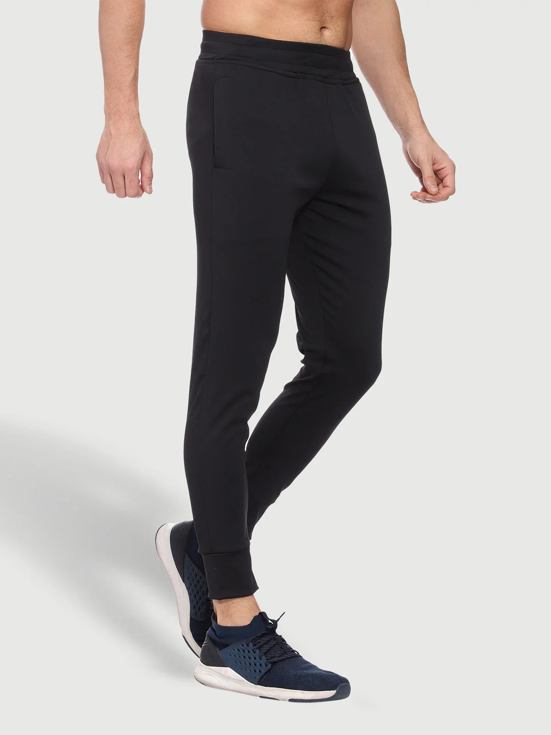 Rapid Dry Black Solid Track Pant for Men - Image 3