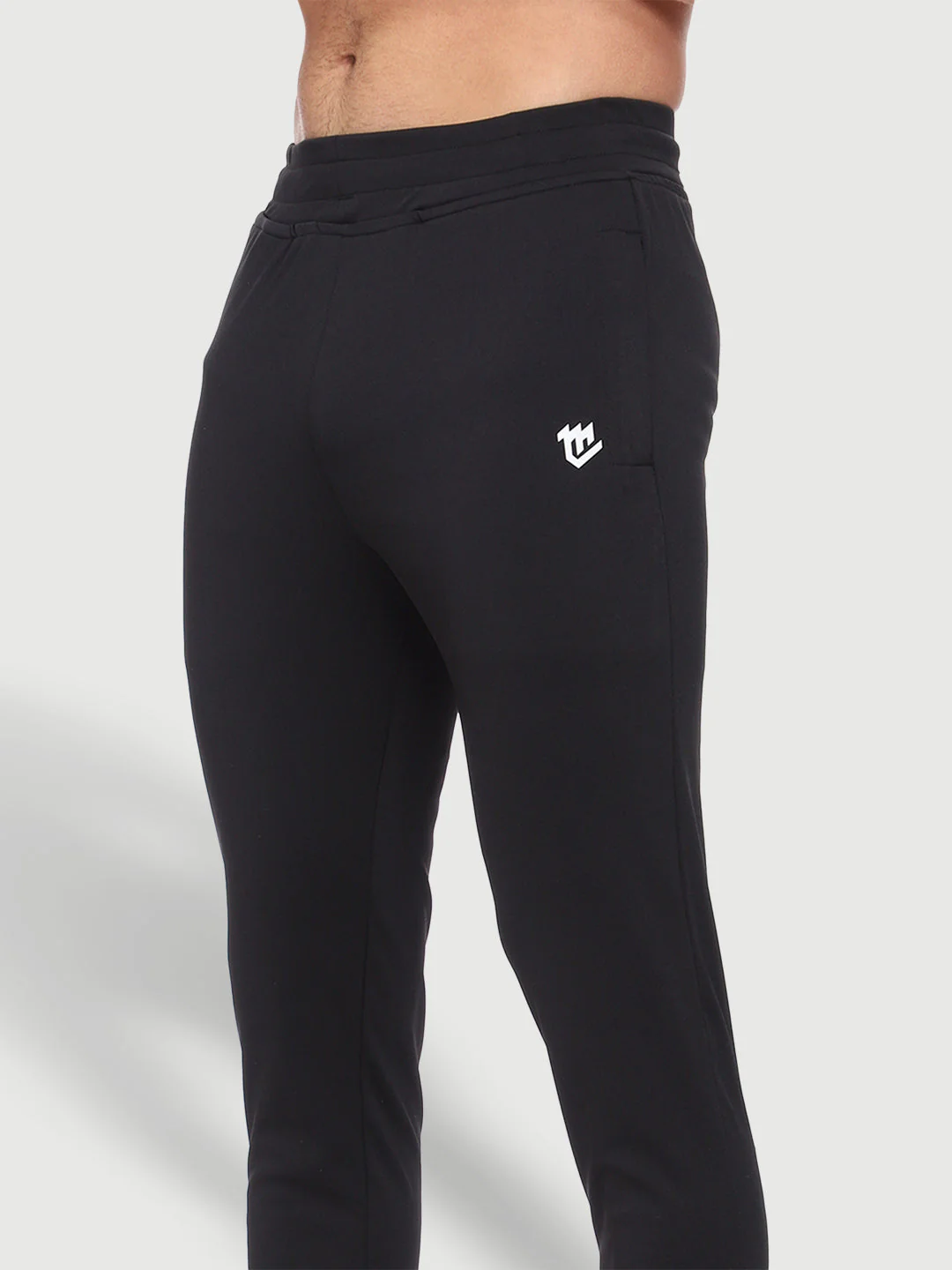 Rapid Dry Black Solid Track Pant for Men - Image 4
