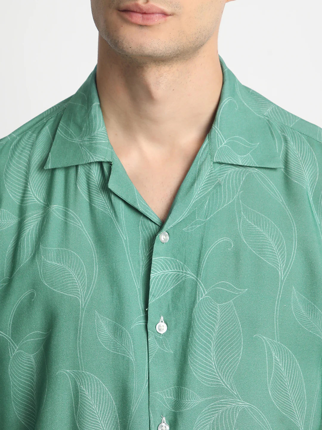 Leaf Green Printed Shirt for Men. - Image 7