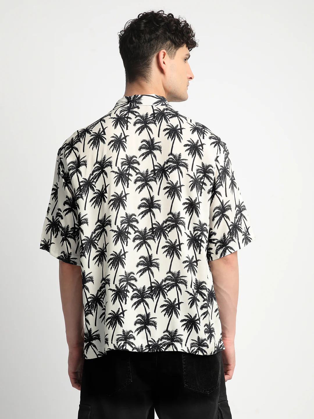 Palm Print Off-White Shirt For Men. - Image 4