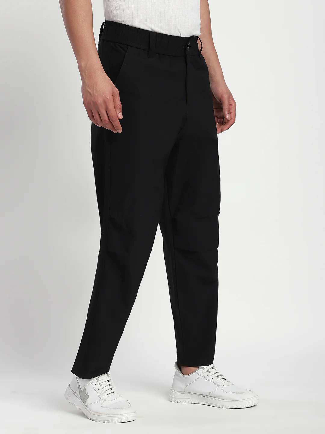 Relaxed Fit Black Pants For Men - Image 3