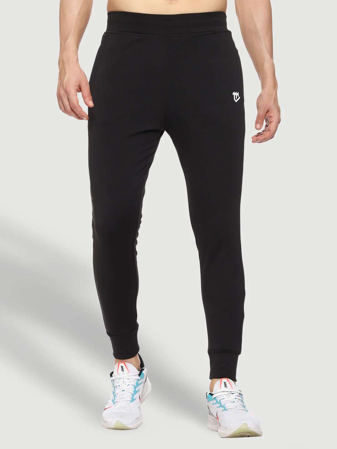 Rapid Dry Black Solid Track Pant for Men - Image 3