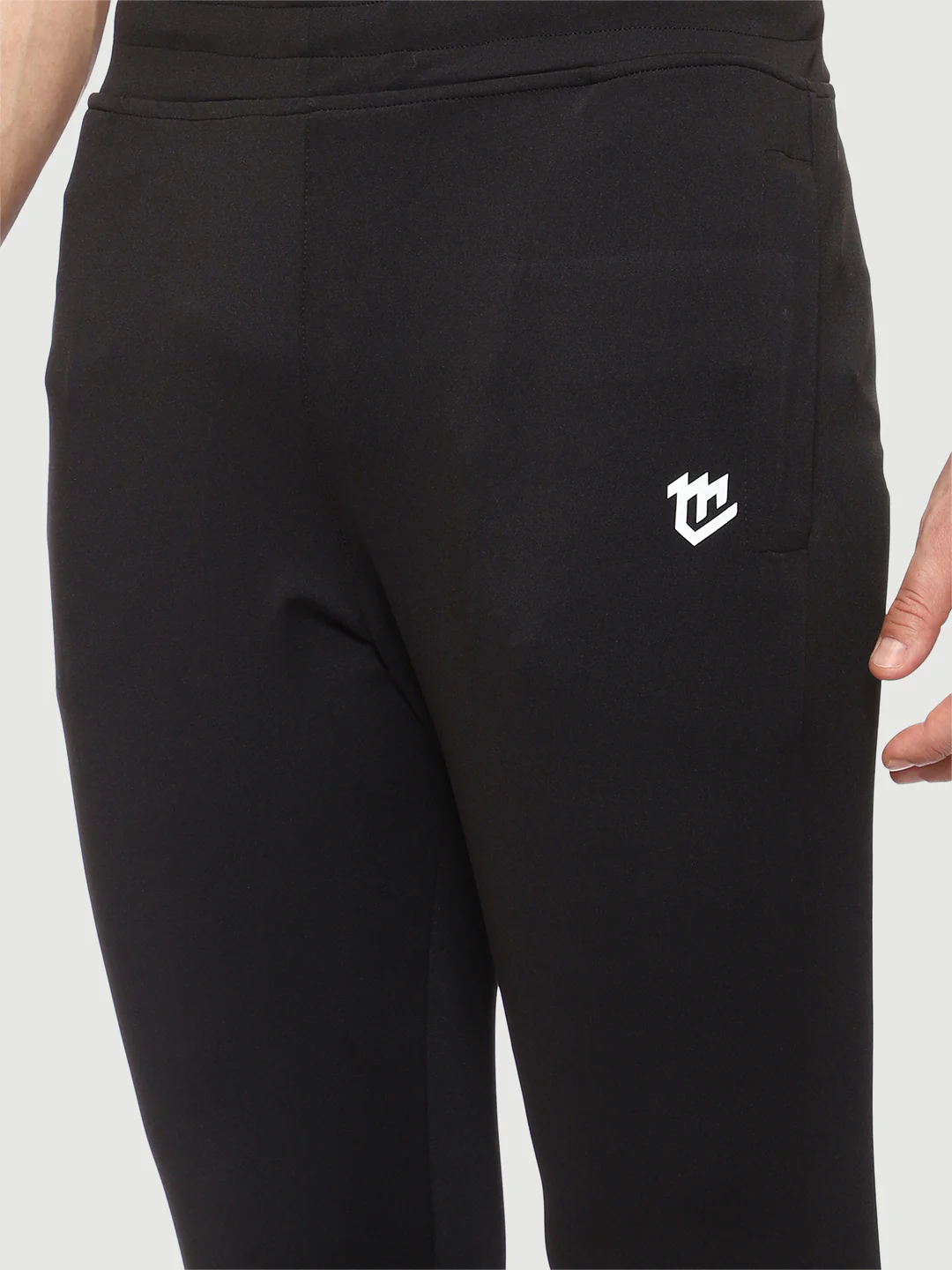 Rapid Dry Black Solid Track Pant for Men - Image 5