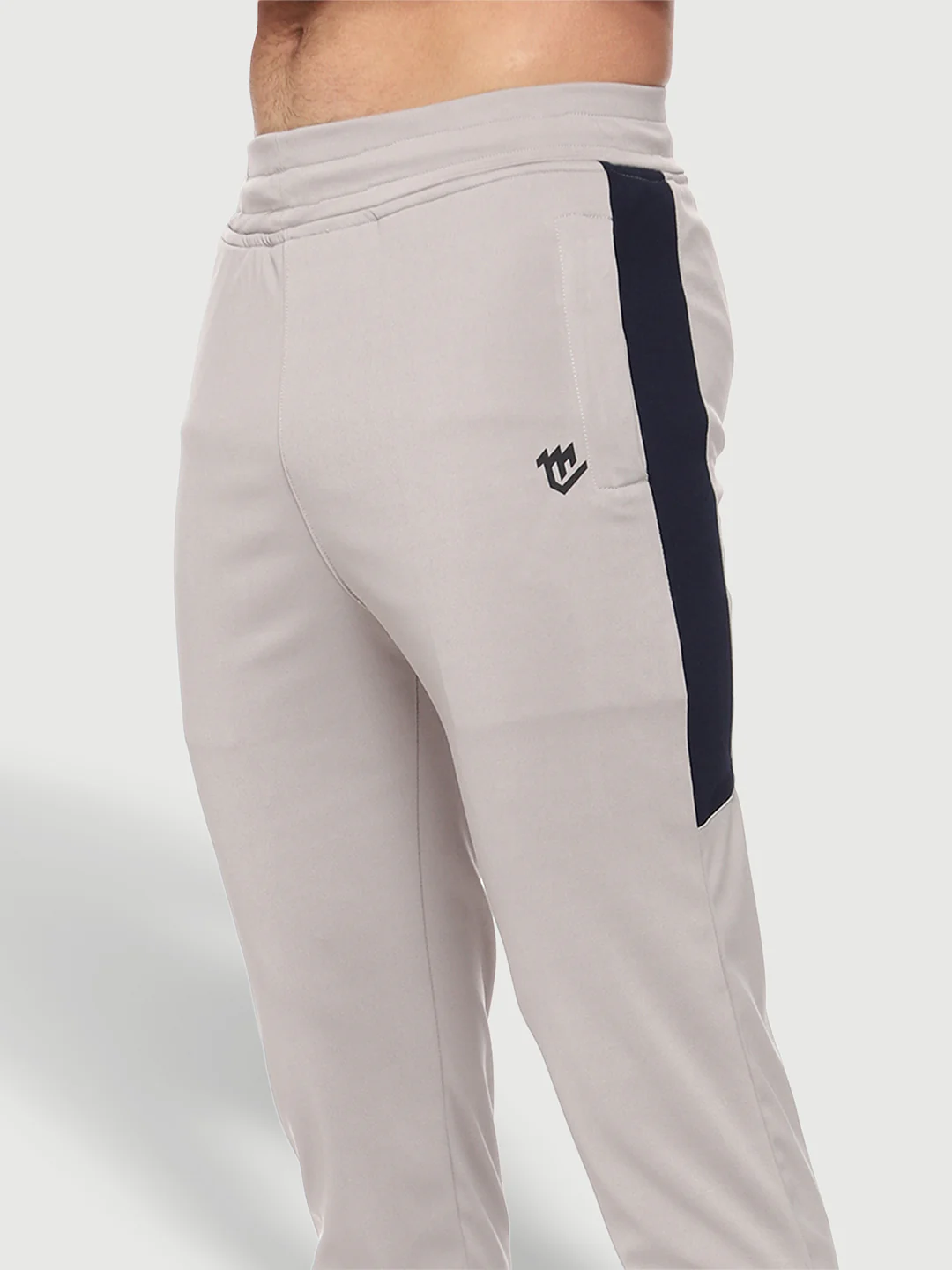 Rapid Dry Grey Color Blocked Track Pant for Men - Image 5