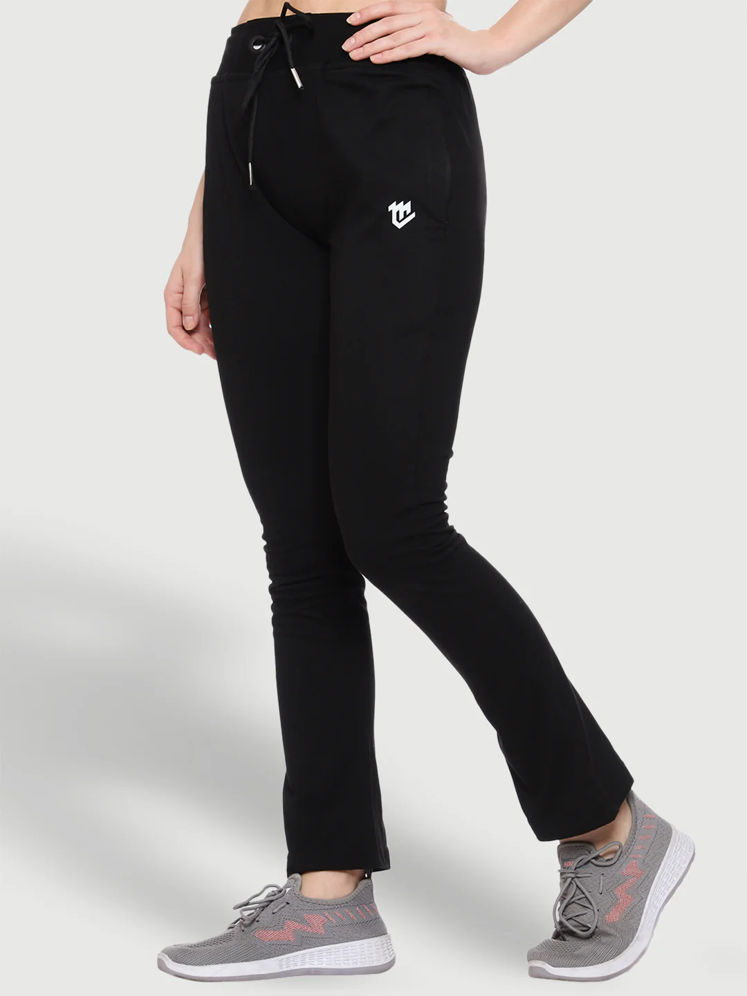Bell Bottom Black Cotton Track Pant For Women - Image 4